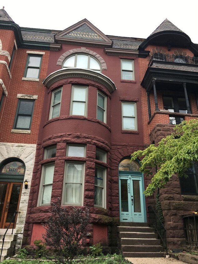 Apartment in Reservoir Hill! - off street ... - Apartment in Reservoir Hill! - off street ...