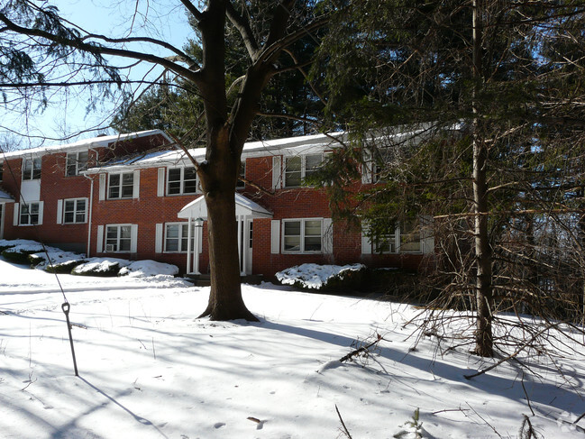 Building Photo - Regency II Apartments