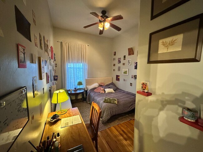 Foto del edificio - 135 Hillside St