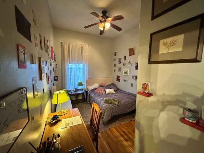 Photo - 135 Hillside St Townhome