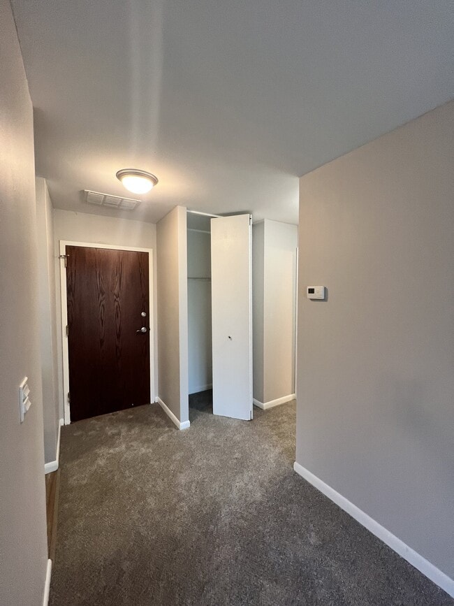 Foto del edificio - 5760 Abbey Dr