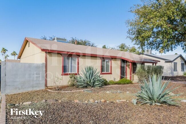 Building Photo - 13248 N 38th Pl