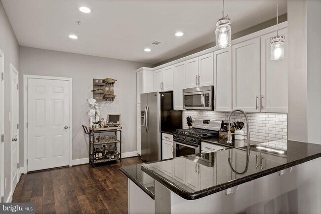 Building Photo - 22682 Verde Gate Terrace
