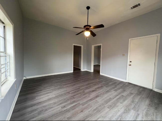 Foto del edificio - 1621 Maple St