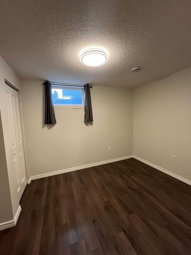 Photo du bâtiment - 8608 Connors Rd NW