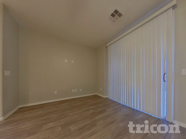 Building Photo - 4036 W Pedro Ln