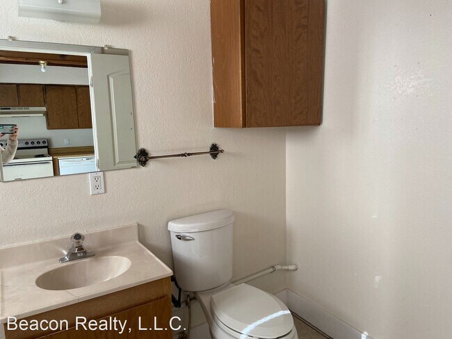 Foto del edificio - 2 br, 2 bath House - 1608 W 15th Lane #2