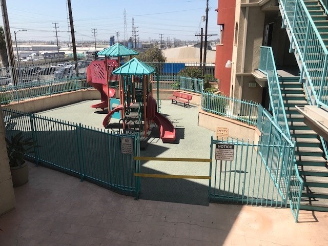 Foto del edificio - 1310 Rio Vista Ave