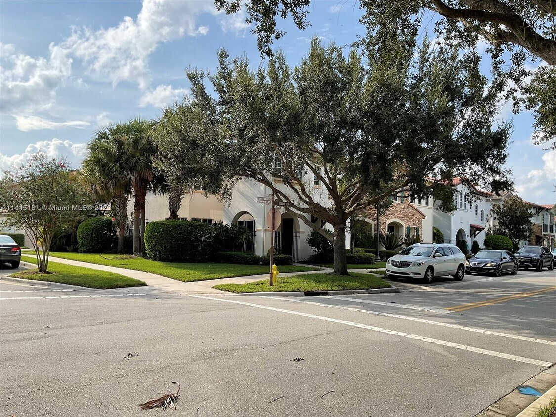 35 Stoney Dr, Palm Beach Gardens, FL 33410 House for Rent in Palm