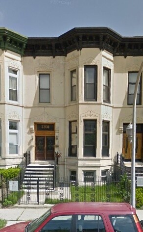 Foto del edificio - 2308 W Monroe St