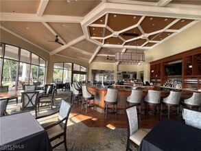 Building Photo - 2150 Aberdeen Ln