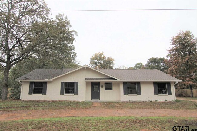 Building Photo - 15711 Echo Glen Dr