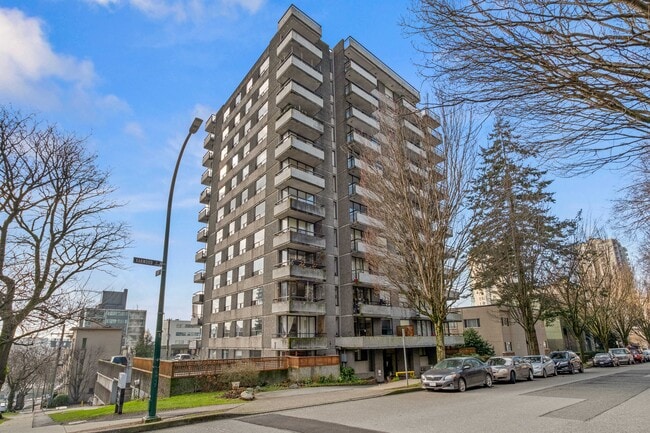 Building Photo - Pacific Cove Apartments