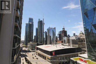 Building Photo - 18-1818 Harbour St