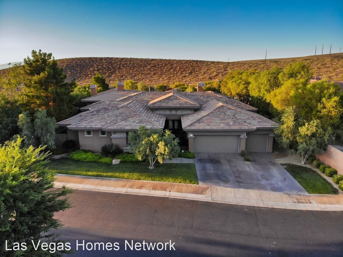 4 br, 5.5 bath - 22 Dry Brook Trail - 4 br, 5.5 bath  - 22 Dry Brook Trail