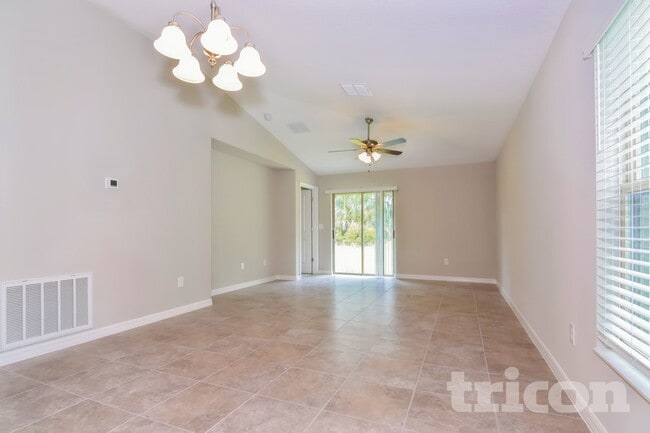 Building Photo - 12739 Lemon Pepper Dr