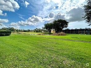 Building Photo - 1808 Meadows Cir W