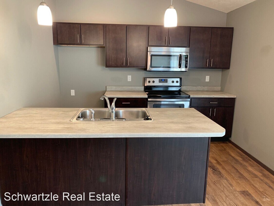 Foto principal - 810 Ruud Ln