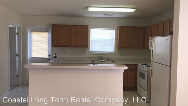 Foto del edificio - 3 br, 2.5 bath House - 231 University Parkway