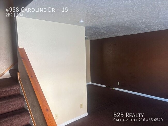 Building Photo - 4958 Caroline Dr