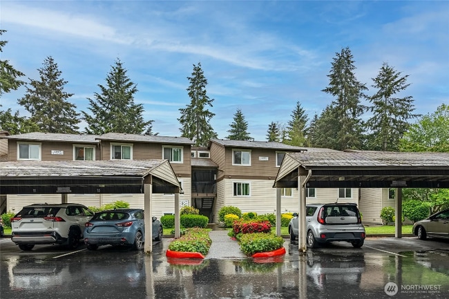 Building Photo - 12617 NE 130th Way