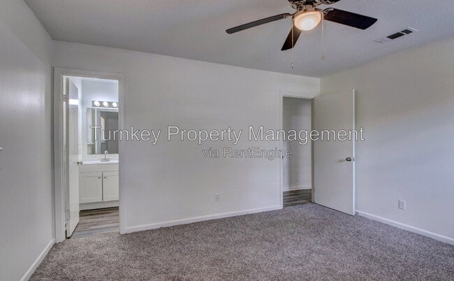 Building Photo - 1301 Stafford Rd