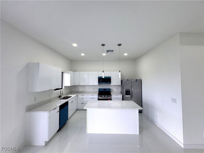 Foto del edificio - 4116 NW 20th Terrace