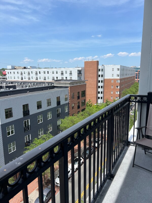 Foto del edificio - 530 Harlan Blvd