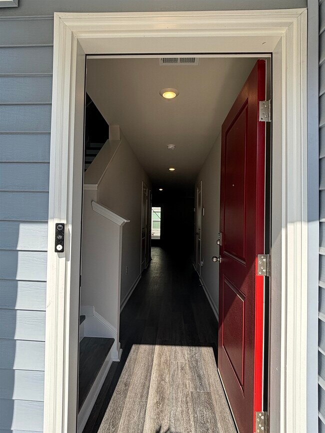 Foto del edificio - 160 Harvest Gold Dr