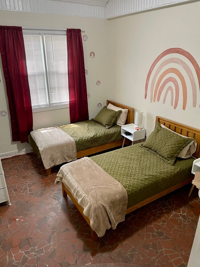 Foto del edificio - 306 Scales St