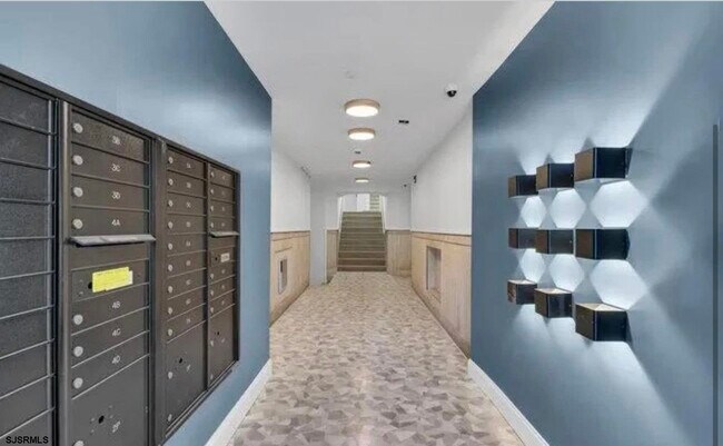 Building Photo - 3939 Ventnor Ave