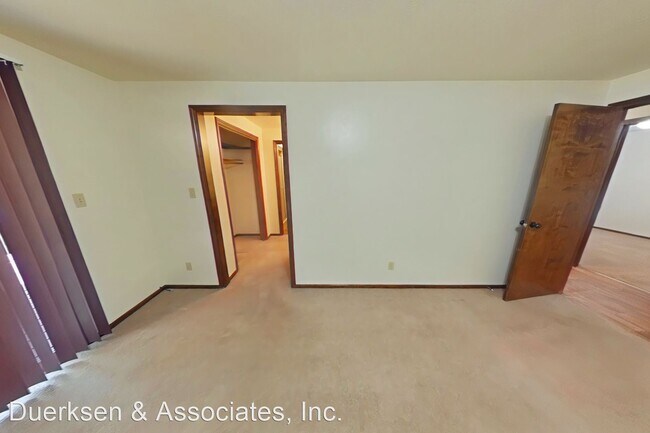 Foto del edificio - 3 br, 2 bath House - 3681 NW Tyler Pl