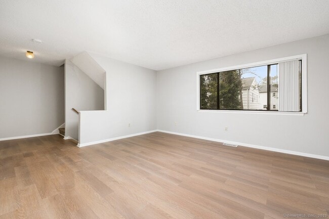 Building Photo - 422 Courtland Ave