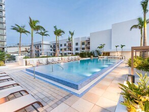 Building Photo - Modera St. Petersburg