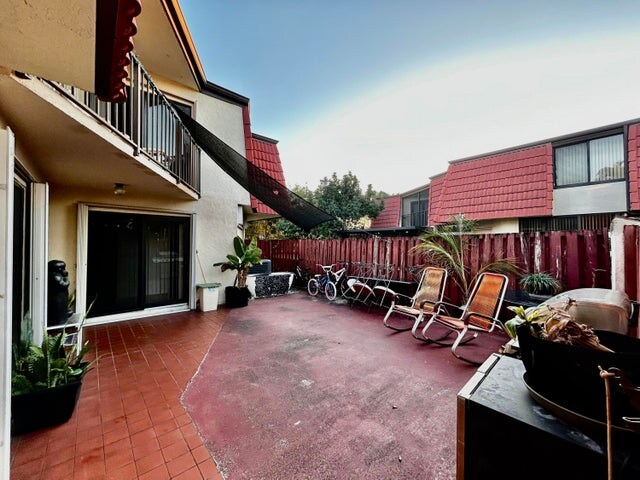 Foto del edificio - 3652 Victoria Dr