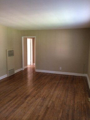 Foto del edificio - 599 Seminole Ave NE