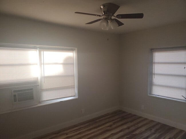 Master Bedroom - 1937 Madison St