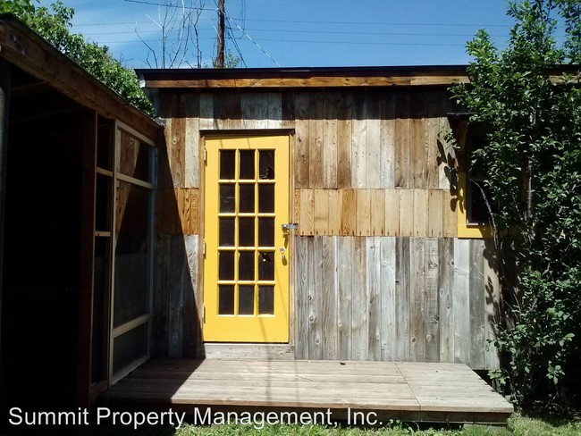 Building Photo - 2 br, 1 bath House - 1704 S. 9th Street W.