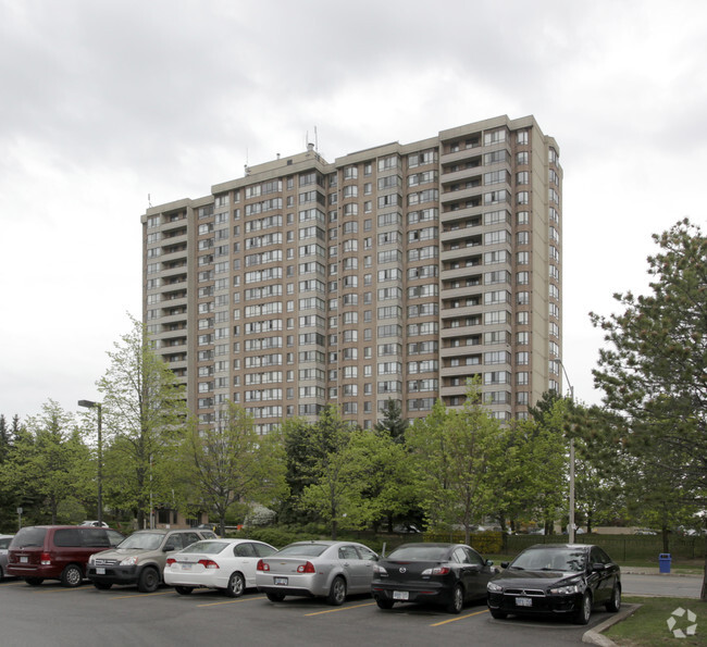 Primary Photo - Crown of Brampton