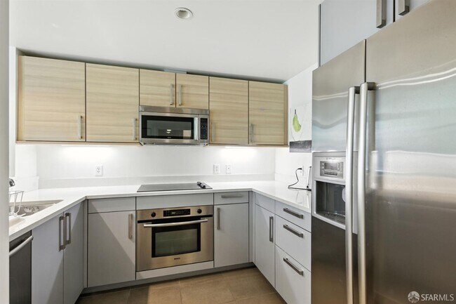 Foto del edificio - 555 4th St