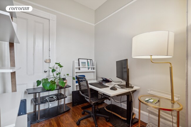 Foto del edificio - 673 Degraw St