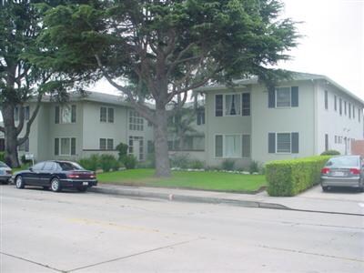 Building Photo - 308-312 Palm Dr