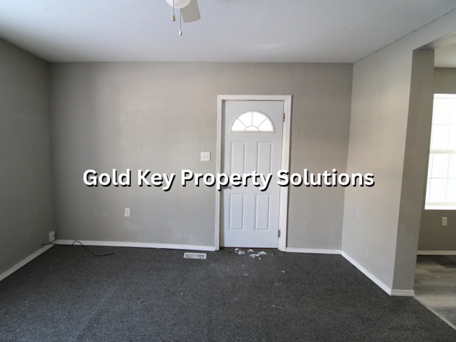 Building Photo - 1221-1223 W 14th St