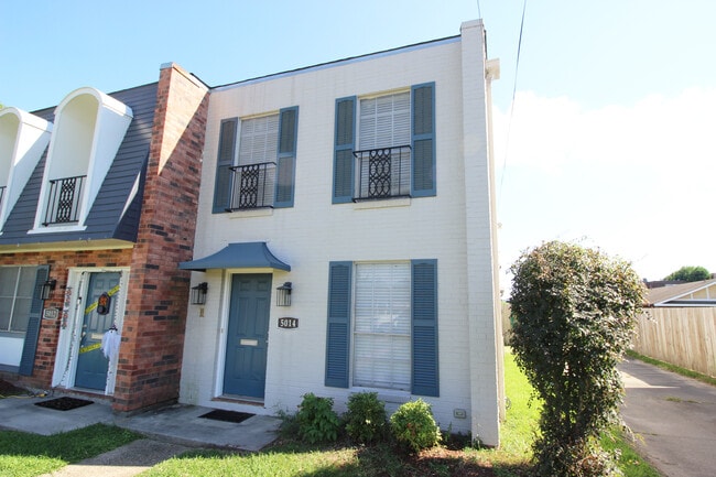 Building Photo - 5014 Newlands St