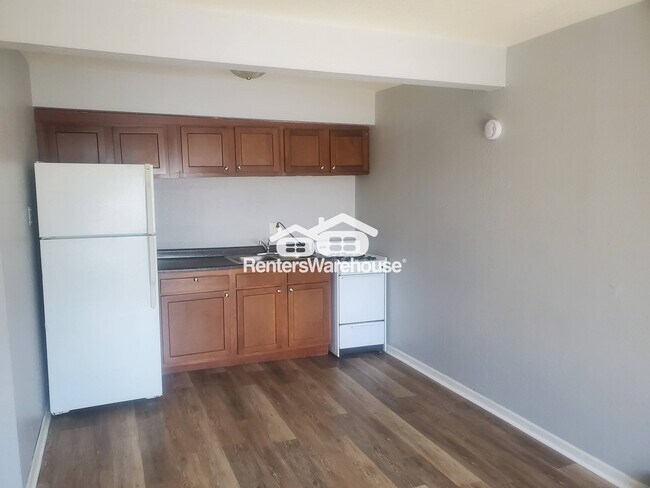 Foto del edificio - 1418 W Mitchell St