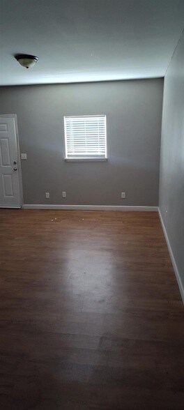 Foto del edificio - 1265 Co Rd 1129