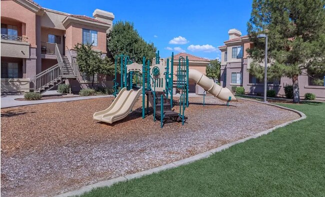 Foto del edificio - 1941 S Pierpont