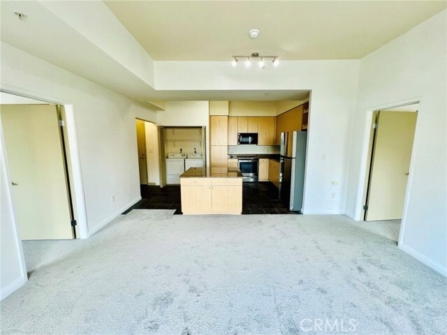 Foto del edificio - 388 E Ocean Blvd