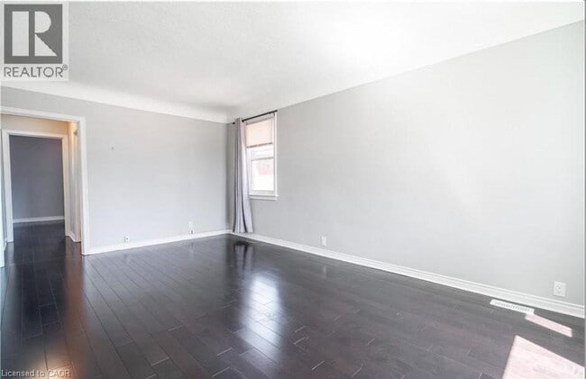 Building Photo - 42 E 41st St