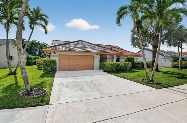 Foto del edificio - 9645 El Clair Ranch Rd